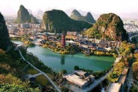2013年的阳朔旅游，与现在相比，虽然技术和设施可能有所不同，但阳朔的旅游魅力和特色仍然保持不变。以下是一些关于2013年阳朔旅游的概述和特点