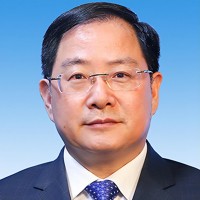 新能源产业园是指以新能源产业为核心，集研发、生产、销售、服务于一体的综合性产业园区。它通常包括以下几个方面的特点
