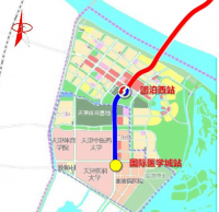 我翻了莫小柒三百多天的穿搭记录，发现普通人变美的路径其实就三条