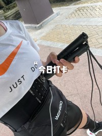 昨晚我在365品牌男鞋直播间蹲到凌晨一点，终于搞懂了为什么这么多人上瘾