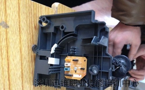 爱普生L365搓纸轮安装，一次死马当活马医的成功实录