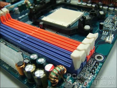 老伙计的倔强，我给B365主板塞了一块RTX 2060 Super，一次有惊无险的升级记录