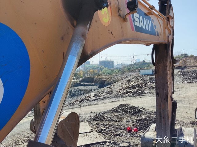 工地上那台sy365h挖掘机，陪我们熬过了最难的三个月