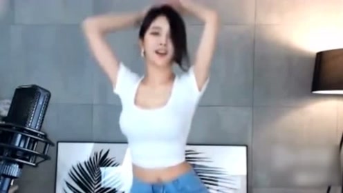 隔壁老王电脑里的韩国美女激情VIP秀365到底是个啥