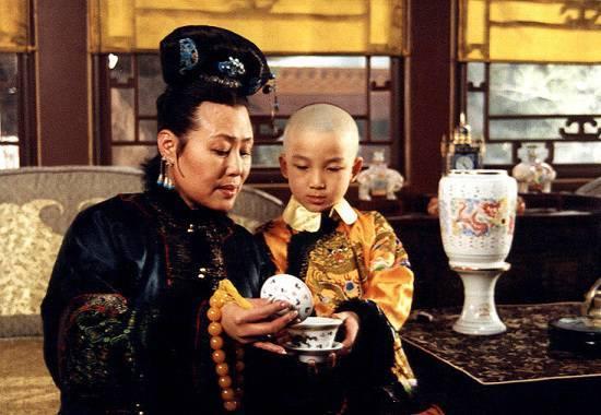 杨紫唱三百六十五个祝福，我笑着笑着就想起奶奶家的春节了